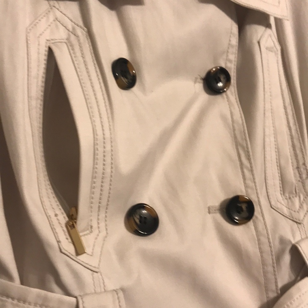 Multifunctional Cream Jacket! - image 3